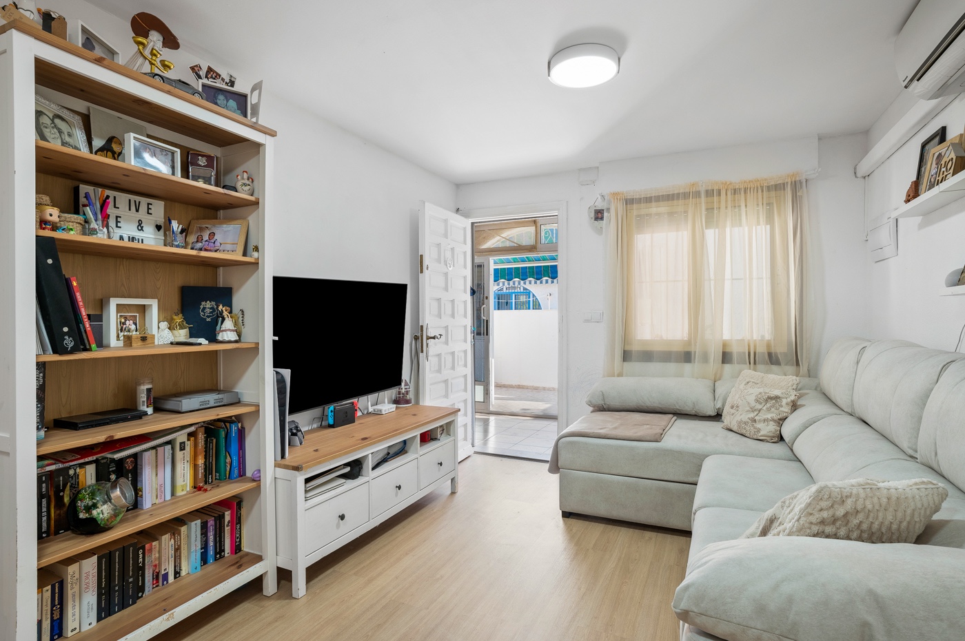 Bungalow in Torrevieja - Spain Homes